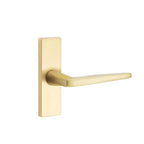 Latón Satinado · 1-1/2"x5" Rosette