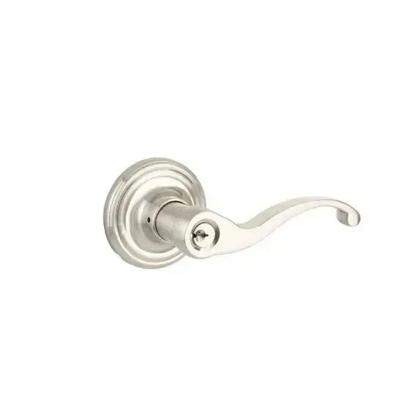 Yale Expressions Maguire rosette with Keyed Farmington lever, Kwikset keyway — Níquel Satinado