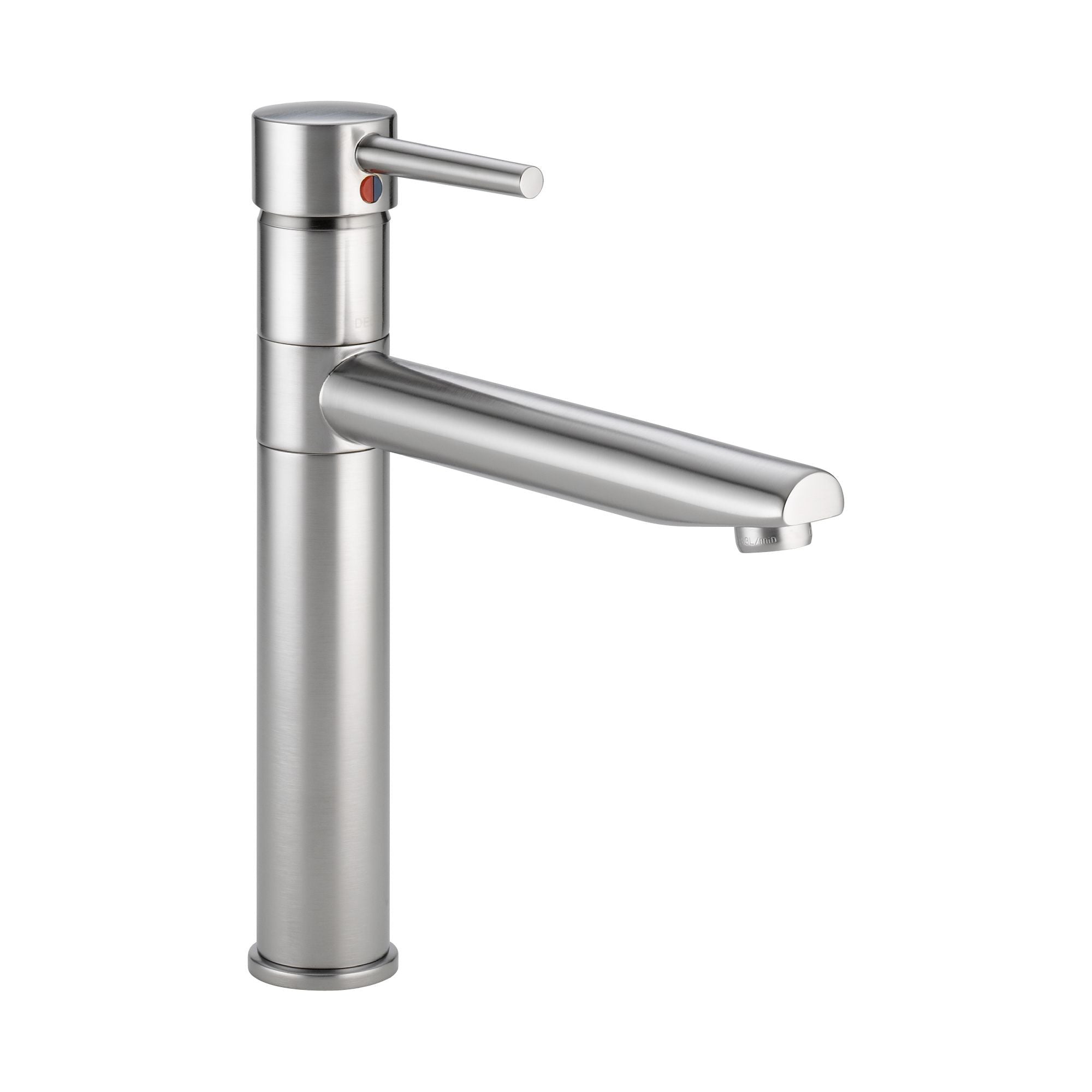 Delta Trinsic® Llave de combinación de una manija para cocina