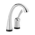 Delta Pilar® Llave de una manija para bar o preparación de comida con tecnología Touch2O®