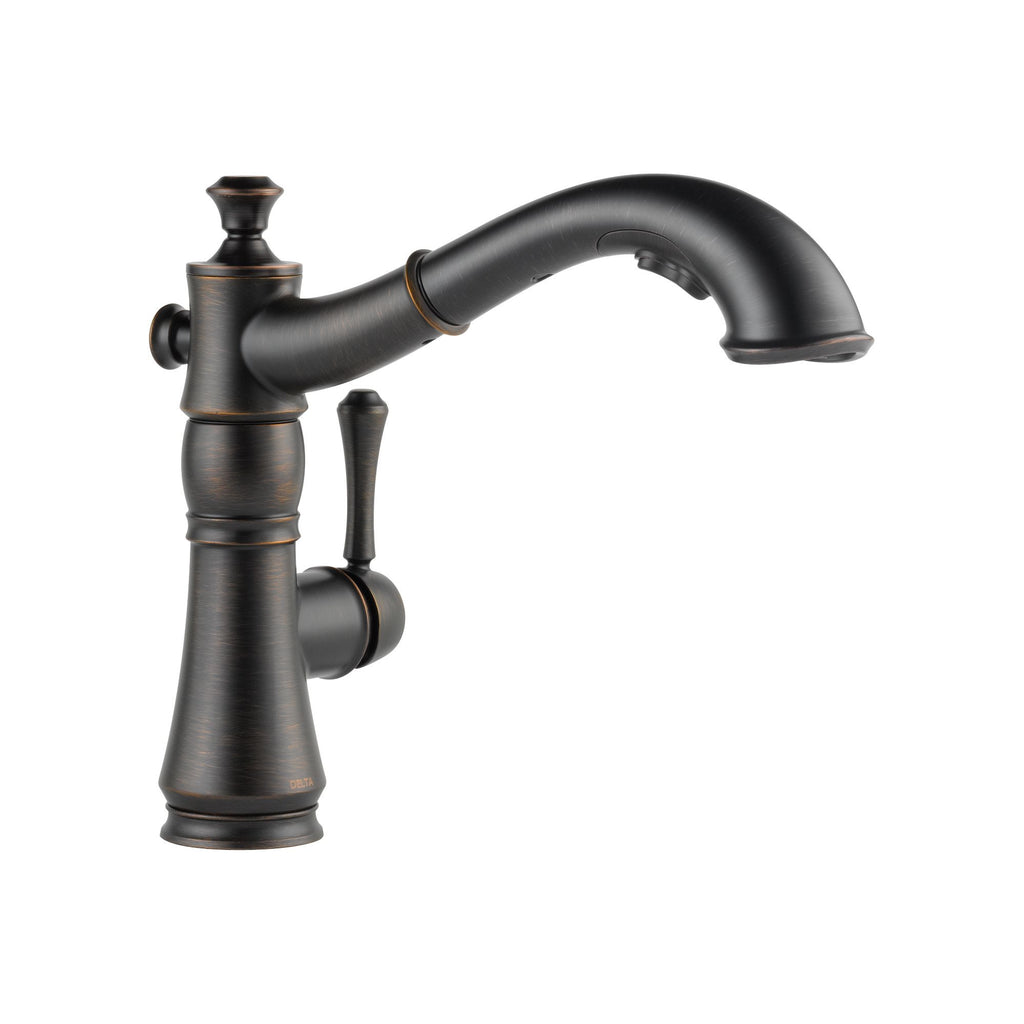 Delta Cassidy™ Llave para cocina extensible de una manija