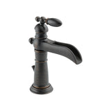 Delta Victorian™ Llave de combinación de una manija para lavamanos
