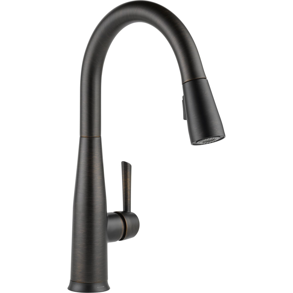 Delta Essa™ Single Handle Pull-down Kitchen Faucet With Touch2O