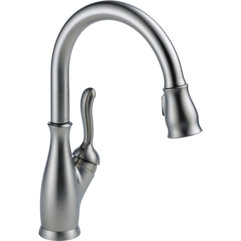 Delta Leland® Llave de una manija con tubo de salida deslizable para cocina