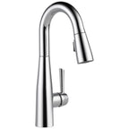 Delta Essa™ Llave de una manija deslizable de la barra/encimera para cocina