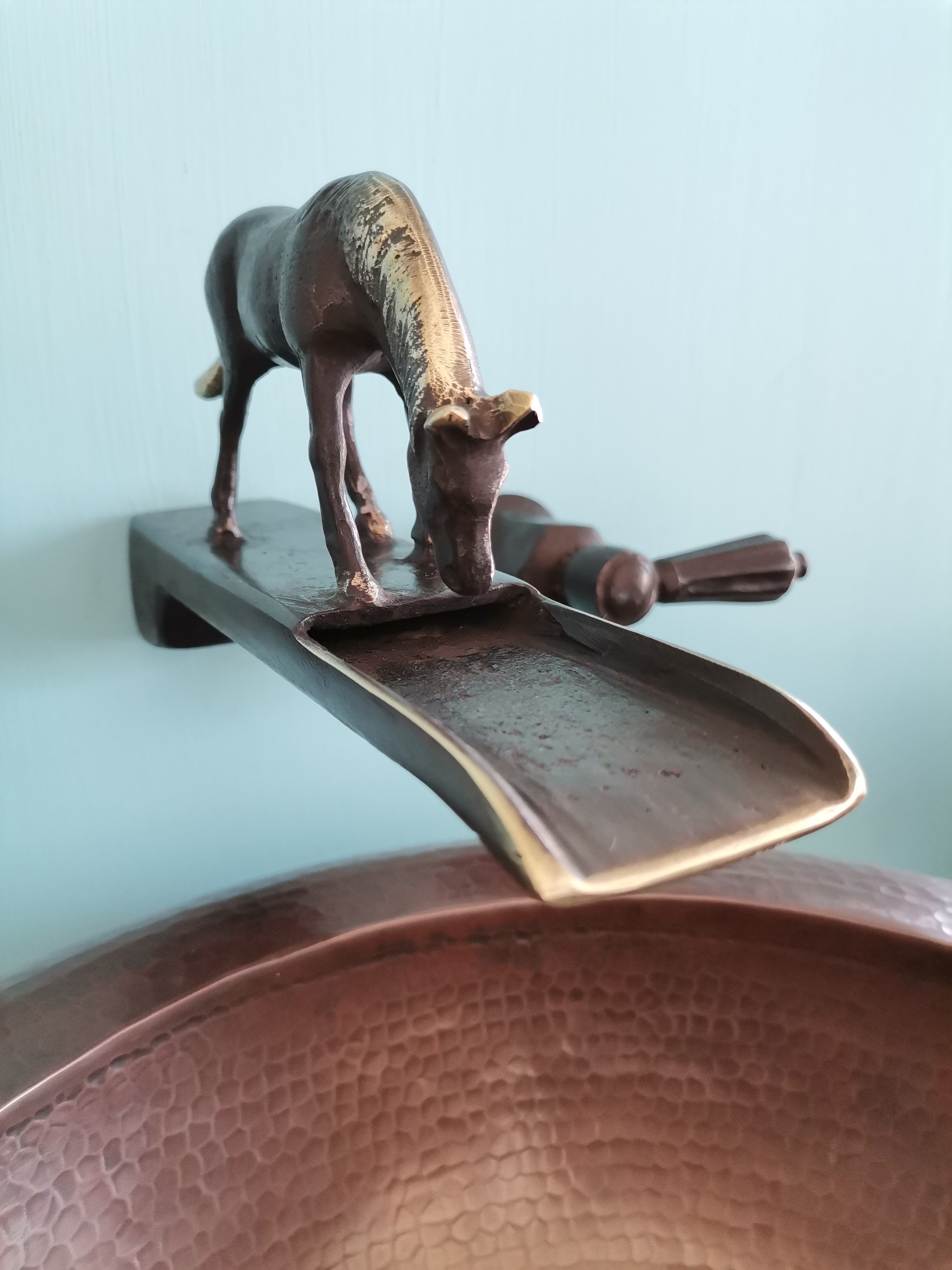 Dark Bronze Waterfall Horse Faucet