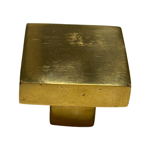 Jaladera botón cuadrado