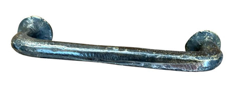 jaladera de bronce con base redonda