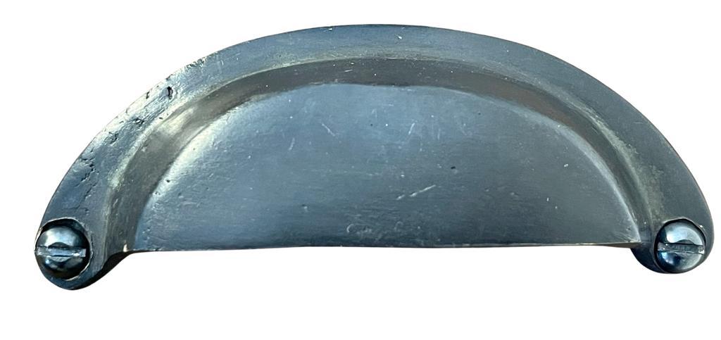 Jaladera de concha