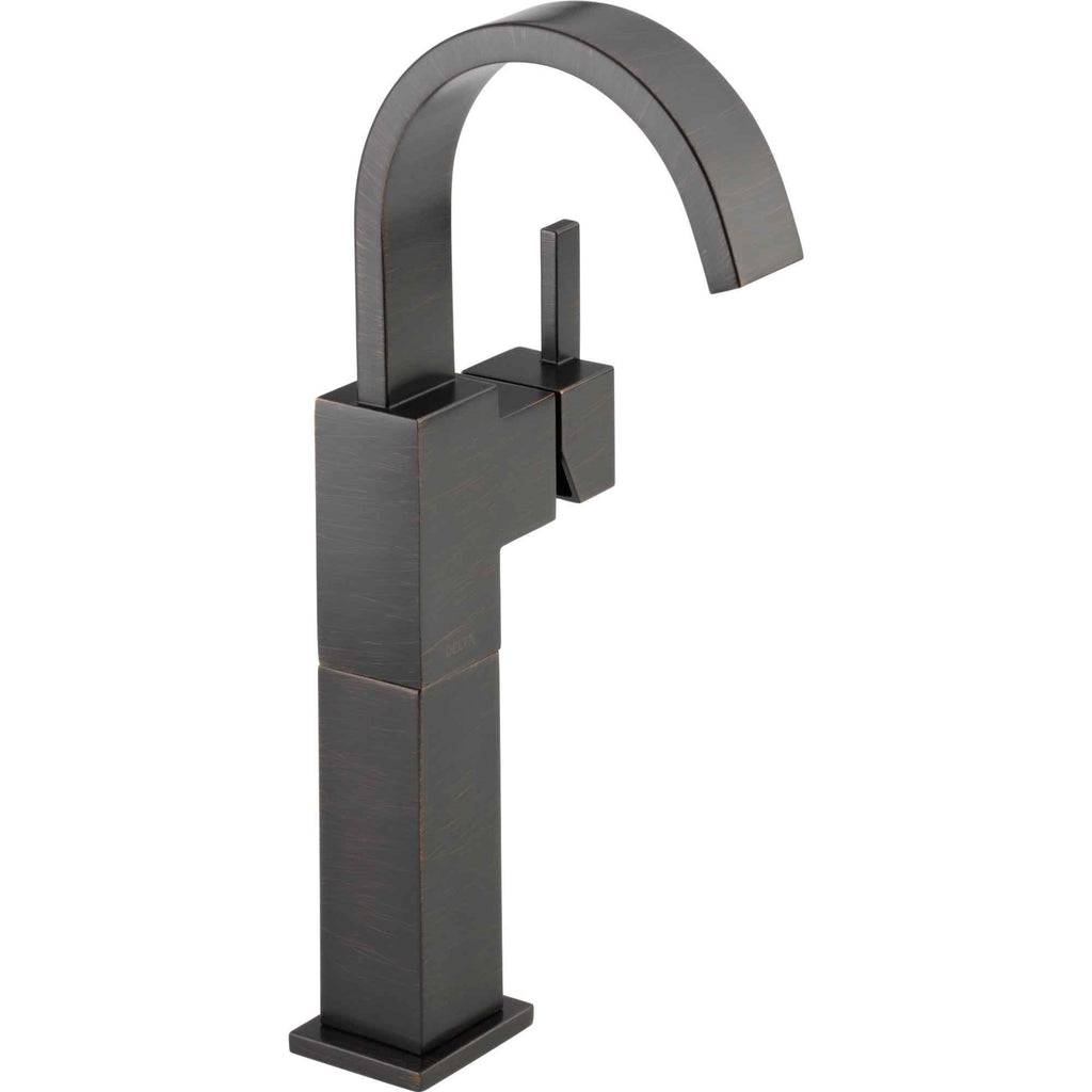 Delta Vero™ Llave de combinación de una manija para lavamanos con elevador, sin emergente